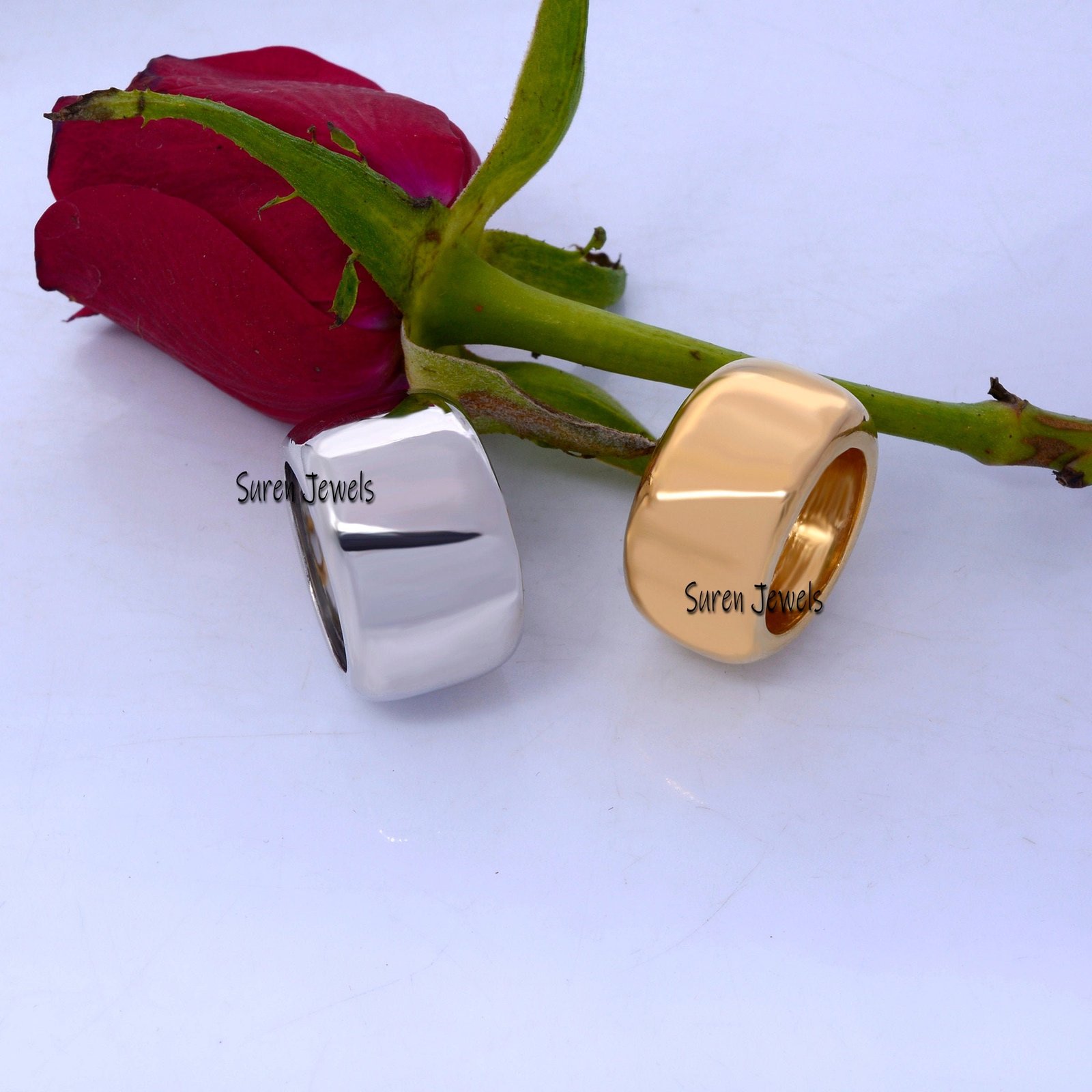 14K Gold Plated Cigar Band Ring, 925 Sterling Silver Wedding Ring - View 4 - Suren Jewels | SKU: SJR06-SLYG 14K Gold Plated Cigar Band Ring, 925 Sterling Silver Wedding Ring - View 4 - Suren Jewels | SKU: SJR06-SLYG