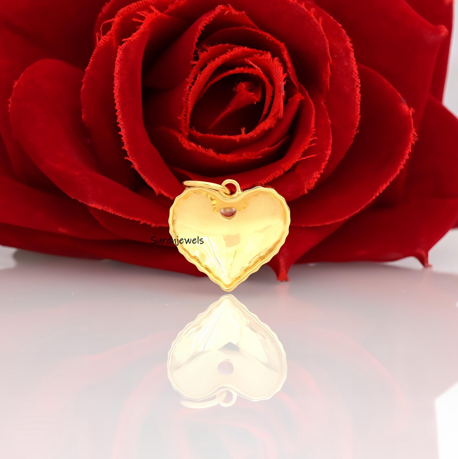 14K Gold Plated Fluted Heart Pendant with CZ Stone - View 3 - Suren Jewels | SKU: SJP2508 14K Gold Plated Fluted Heart Pendant with CZ Stone - View 3 - Suren Jewels | SKU: SJP2508
