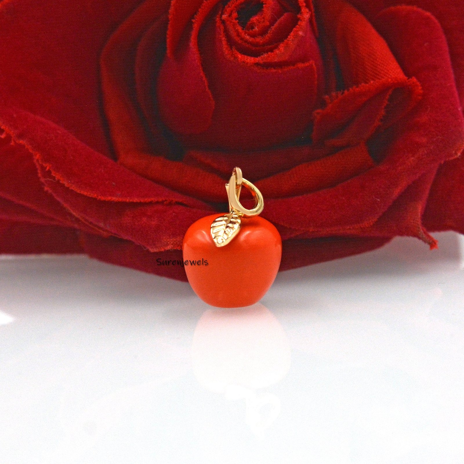 14k Gold Red Coral Apple Pendant: Gemstone Jewelry - View 3 - Suren Jewels | SKU: SJP1611 14k Gold Red Coral Apple Pendant: Gemstone Jewelry - View 3 - Suren Jewels | SKU: SJP1611