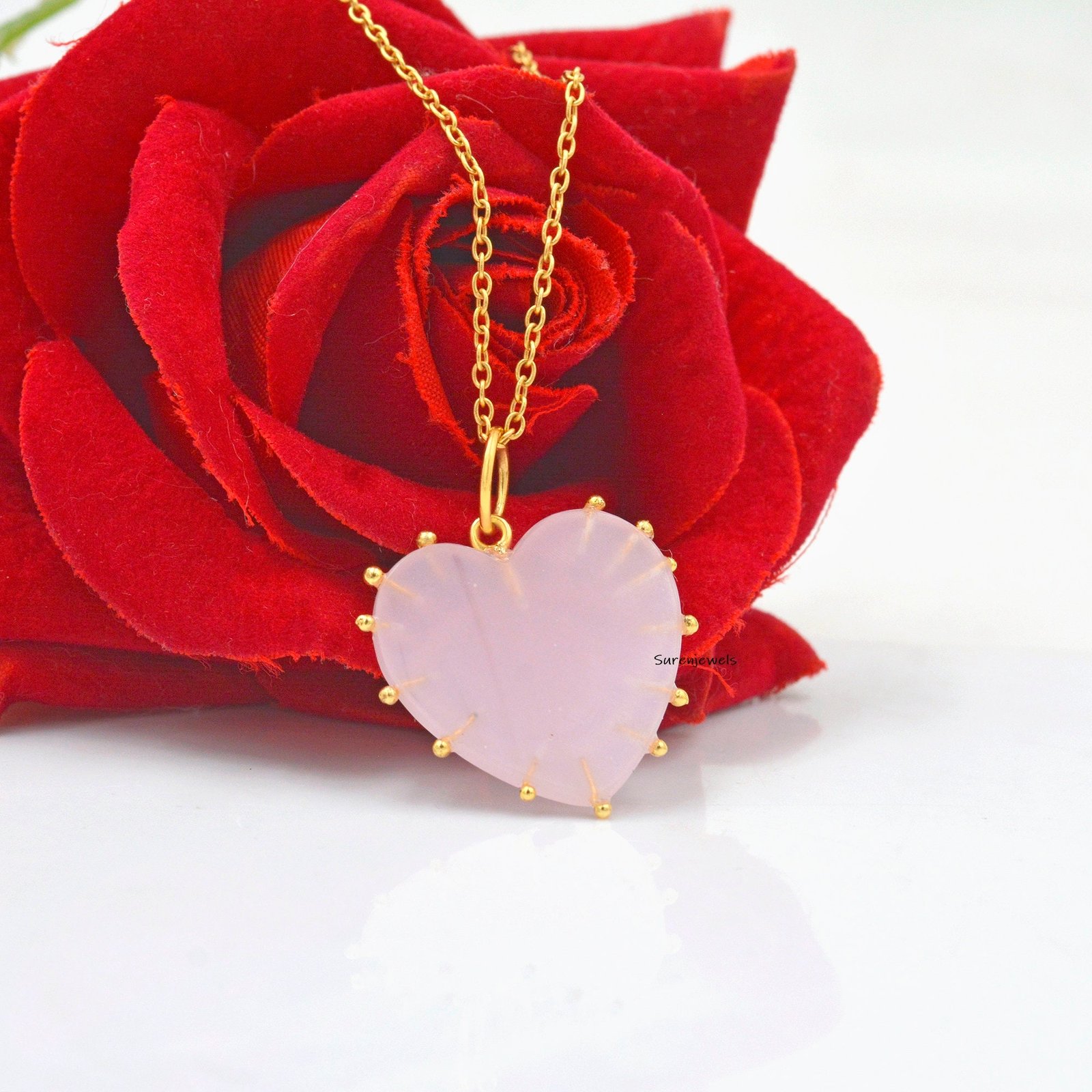 14k Gold Rose Quartz Heart Pendant - 20MM Gemstone Charm - View 6 - Suren Jewels | SKU: SJP1168-SLYGRQ 14k Gold Rose Quartz Heart Pendant - 20MM Gemstone Charm - View 6 - Suren Jewels | SKU: SJP1168-SLYGRQ