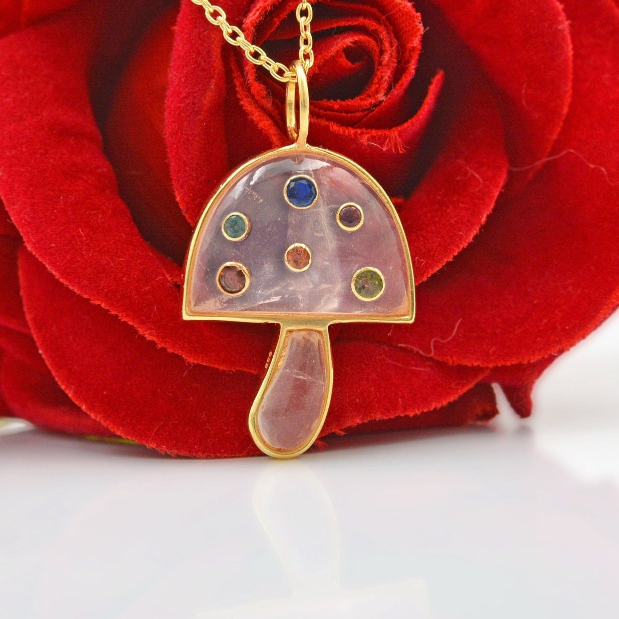 14K Gold Rose Quartz Mushroom Pendant: Gemstone Charm - Suren Jewels | SKU: SJP980-SLYGPOMTCS 14K Gold Rose Quartz Mushroom Pendant: Gemstone Charm - Suren Jewels | SKU: SJP980-SLYGPOMTCS