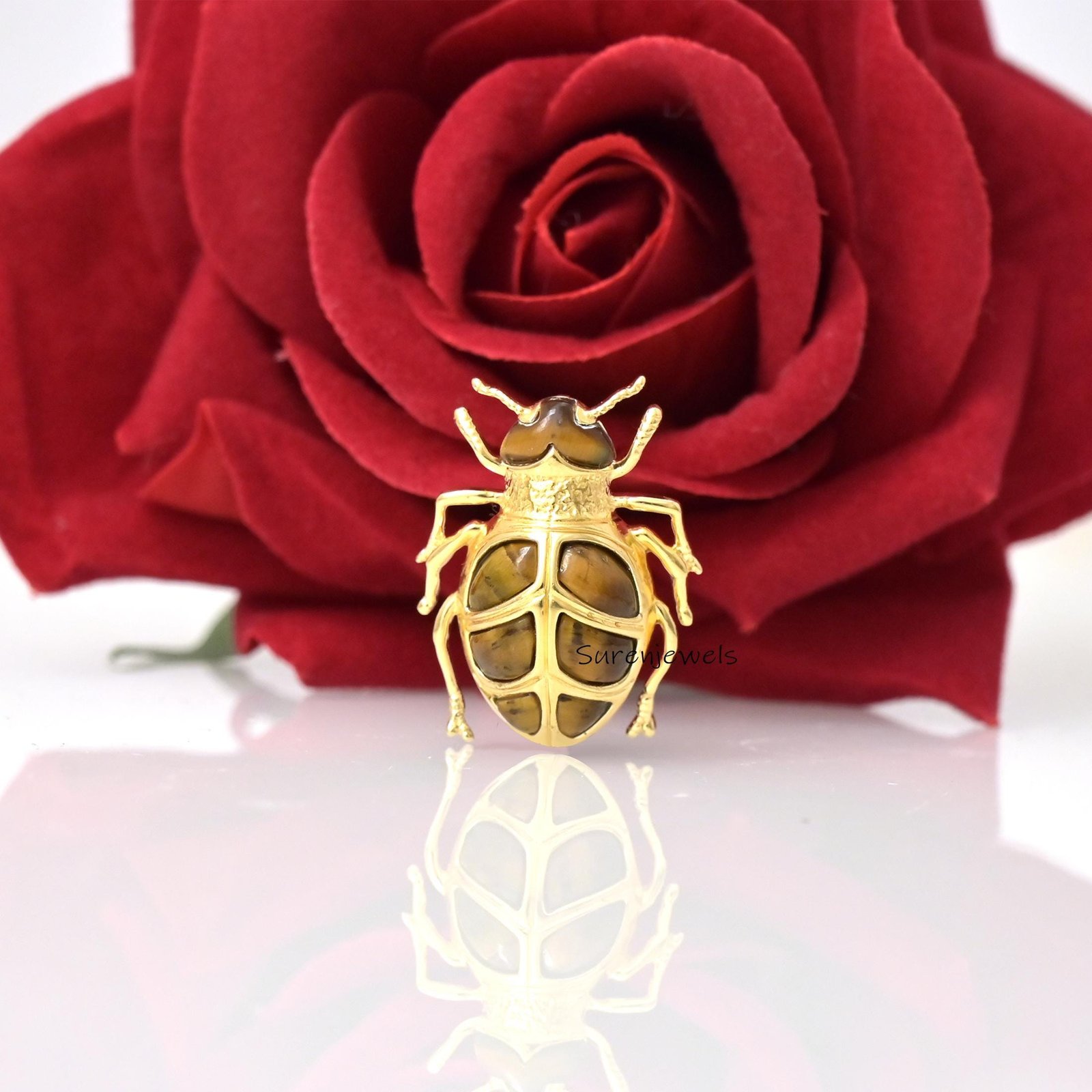 14K Gold Scarab Pendant, Hand Carved Egyptian Beetle Jewelry - View 2 - Suren Jewels | SKU: SJP4574-SLYGAZBKCZ-25M,SJP4961-SL 14K Gold Scarab Pendant, Hand Carved Egyptian Beetle Jewelry - View 2 - Suren Jewels | SKU: SJP4574-SLYGAZBKCZ-25M,SJP4961-SL