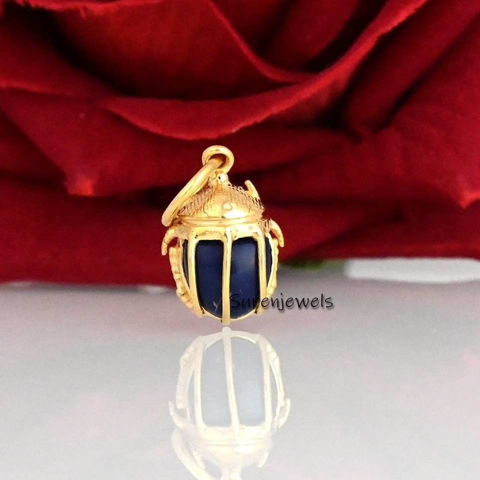 14K Gold Scarab Pendant: Hand Carved Gemstone Amulet - Suren Jewels | SKU: SJP2550 14K Gold Scarab Pendant: Hand Carved Gemstone Amulet - Suren Jewels | SKU: SJP2550