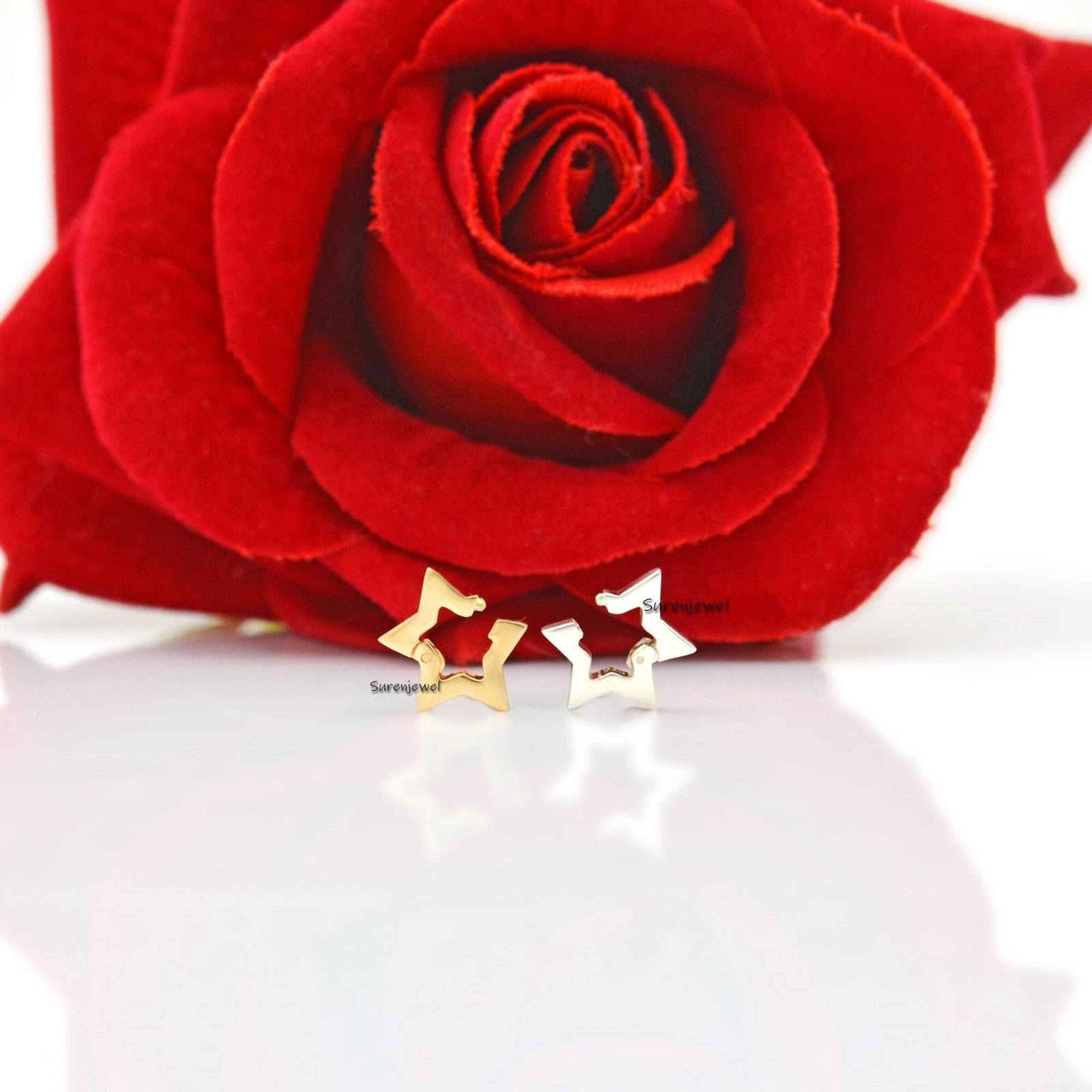 14k Gold Star Charm Holder: Enhancer Link Lock - Suren Jewels | SKU: SJP451-SLYG-N47-18I 14k Gold Star Charm Holder: Enhancer Link Lock - Suren Jewels | SKU: SJP451-SLYG-N47-18I