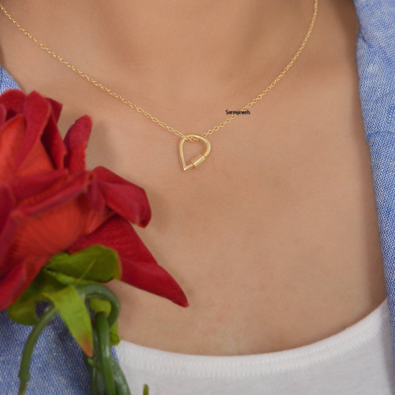 14K Gold Teardrop Carabiner Clasp: Charm Pendant (16/30 MM) - View 3 - Suren Jewels | SKU: SJC129-SLYG-16M 14K Gold Teardrop Carabiner Clasp: Charm Pendant (16/30 MM) - View 3 - Suren Jewels | SKU: SJC129-SLYG-16M