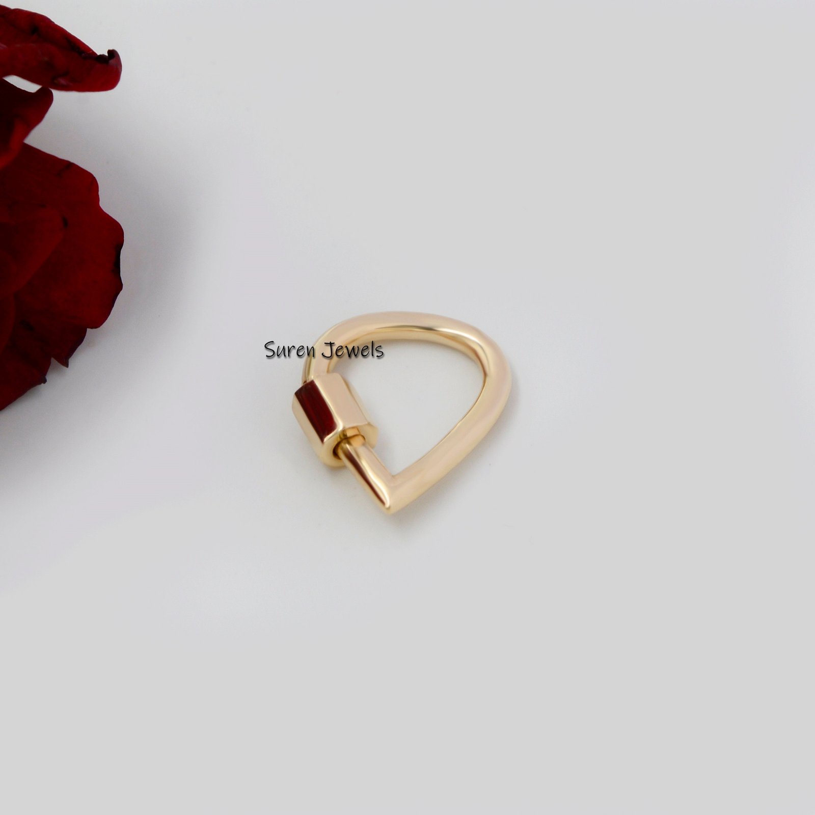 14K Gold Teardrop Carabiner Clasp: Charm Pendant (16/30 MM) - View 5 - Suren Jewels | SKU: SJC129-SLYG-16M 14K Gold Teardrop Carabiner Clasp: Charm Pendant (16/30 MM) - View 5 - Suren Jewels | SKU: SJC129-SLYG-16M
