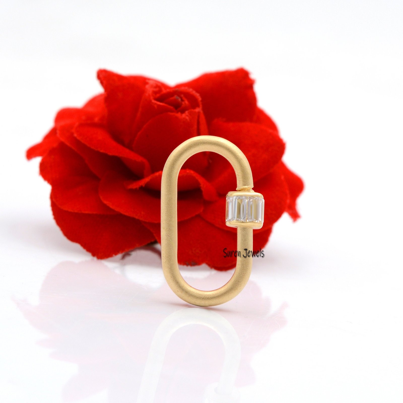 14k Solid Gold Carabiner Lock Bracelet: Chunky Curb Chain, White Topaz - View 2 - Suren Jewels | SKU: MJA554-SLWGYGBTTWT-C136 14k Solid Gold Carabiner Lock Bracelet: Chunky Curb Chain, White Topaz - View 2 - Suren Jewels | SKU: MJA554-SLWGYGBTTWT-C136