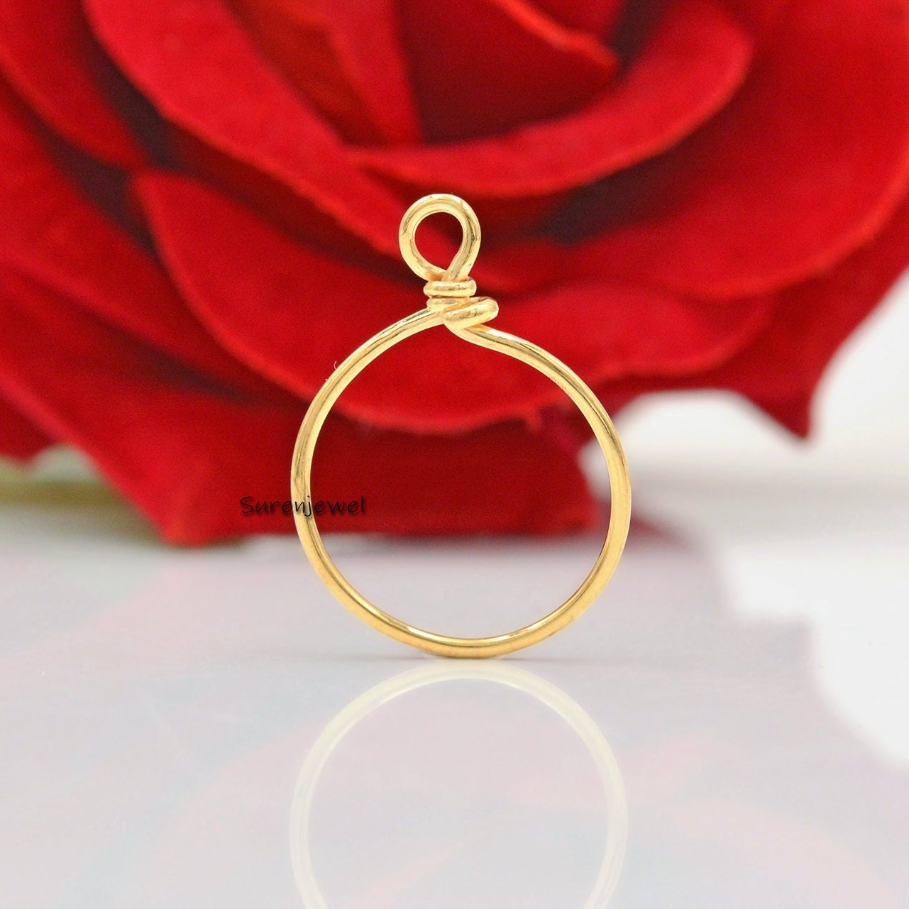14k Solid Gold Charm Holder Pendant: Carabiner Connector Link - View 2 - Suren Jewels | SKU: SJP917-SLNS-20M 14k Solid Gold Charm Holder Pendant: Carabiner Connector Link - View 2 - Suren Jewels | SKU: SJP917-SLNS-20M