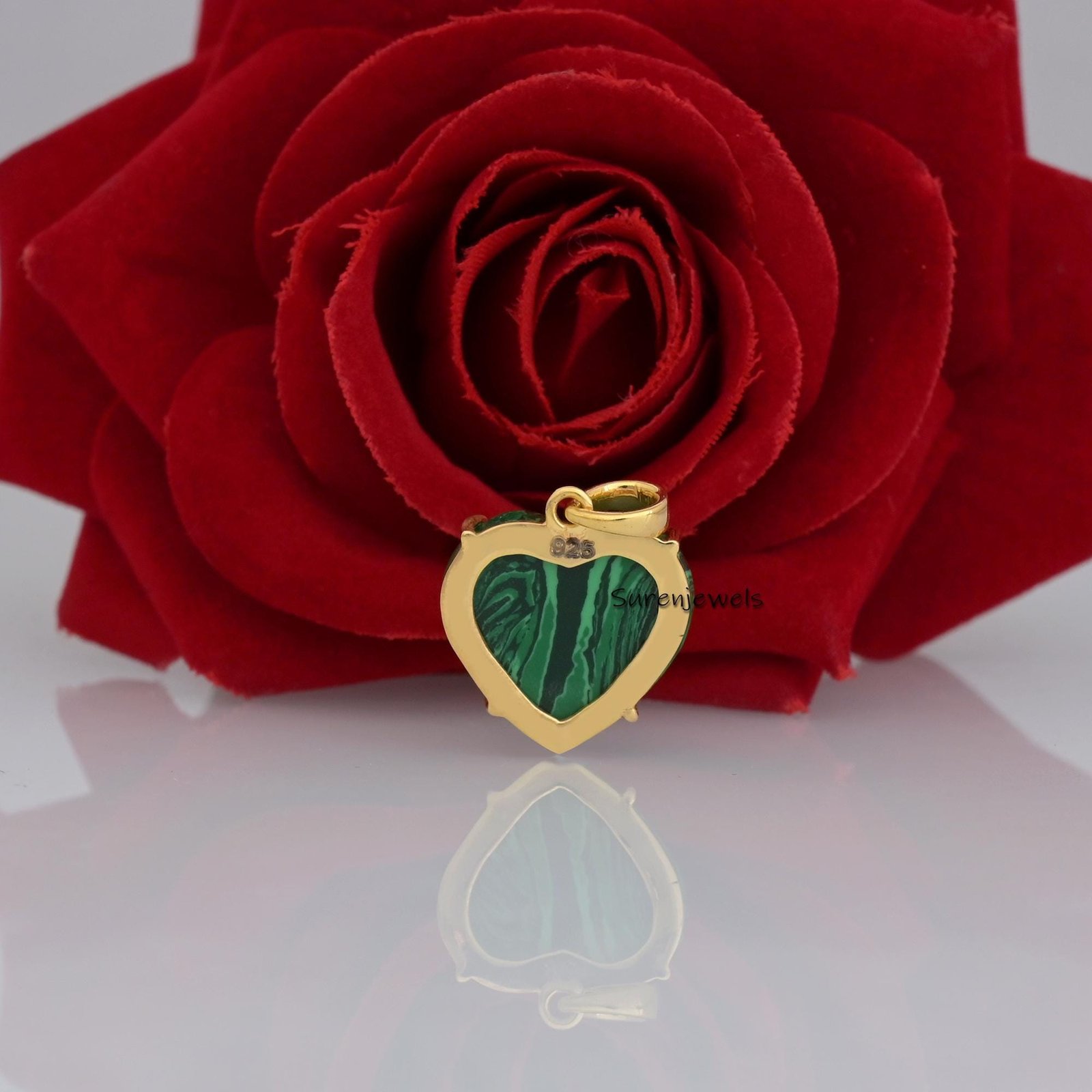 14k Solid Gold Gemstone Heart Pendant: Lapis, Malachite, Onyx, Turquoise - View 6 - Suren Jewels | SKU: SJP1022-SLYGAM-20M 14k Solid Gold Gemstone Heart Pendant: Lapis, Malachite, Onyx, Turquoise - View 6 - Suren Jewels | SKU: SJP1022-SLYGAM-20M