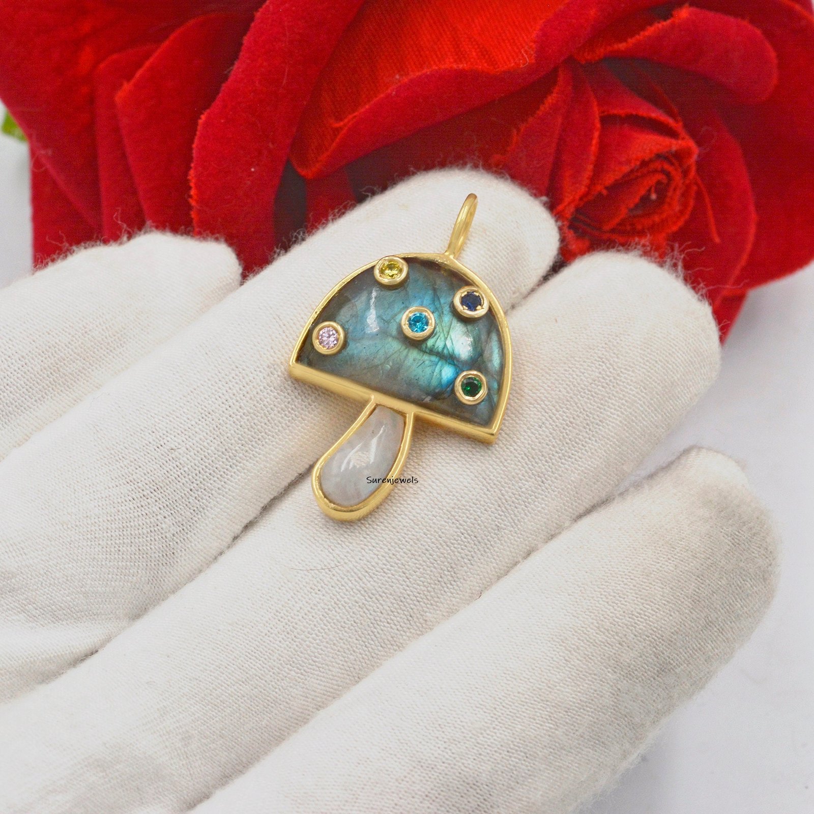 14k Solid Gold Mushroom Pendant: Gemstone Inlay, Unique Design - View 6 - Suren Jewels | SKU: SJP980 14k Solid Gold Mushroom Pendant: Gemstone Inlay, Unique Design - View 6 - Suren Jewels | SKU: SJP980