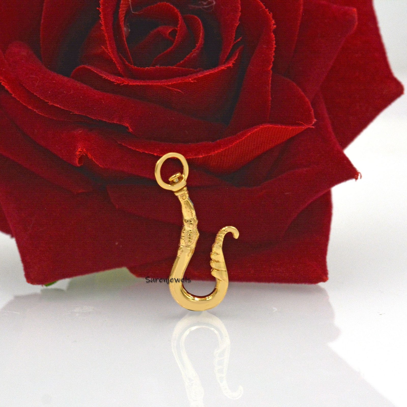 14k Yellow Gold Charm Holder Clip: Bail Chain Connector - View 2 - Suren Jewels | SKU: SJP1701 14k Yellow Gold Charm Holder Clip: Bail Chain Connector - View 2 - Suren Jewels | SKU: SJP1701