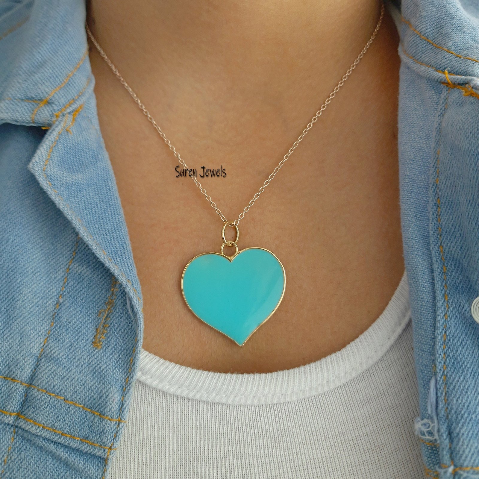 925 Silver Blue Enamel Heart Pendant - Christmas Jewelry - View 5 - Suren Jewels | SKU: SJP506-SLYGELP-N41-18I 925 Silver Blue Enamel Heart Pendant - Christmas Jewelry - View 5 - Suren Jewels | SKU: SJP506-SLYGELP-N41-18I