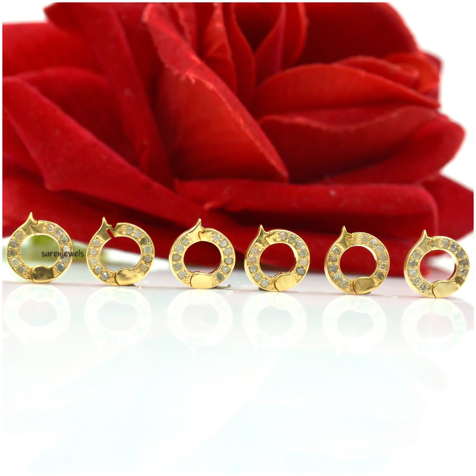 925 Silver Diamond Enhancer Lock Charm: Handmade Necklace Jewelry - View 4 - Suren Jewels | SKU: SJP943-SLYGDI 925 Silver Diamond Enhancer Lock Charm: Handmade Necklace Jewelry - View 4 - Suren Jewels | SKU: SJP943-SLYGDI