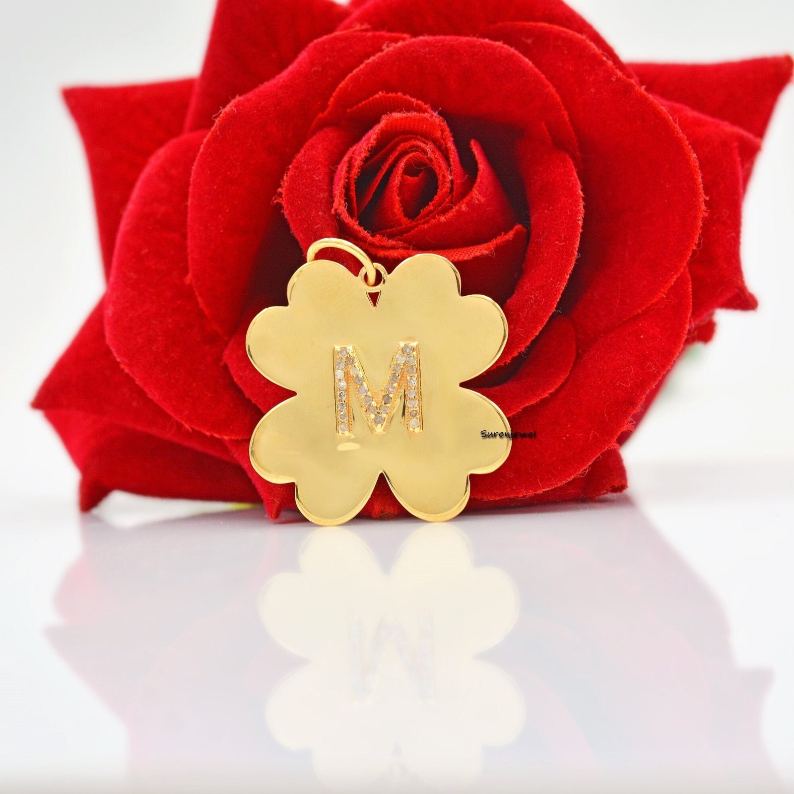 925 silver Diamond Initial Letter Clover Pendant Jewelry - Suren Jewels | SKU: SJP11-SLWGDI-J-N47-18I-925 925 silver Diamond Initial Letter Clover Pendant Jewelry - Suren Jewels | SKU: SJP11-SLWGDI-J-N47-18I-925