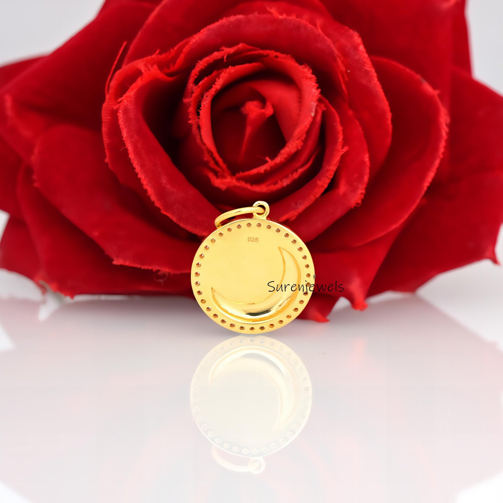 925 Silver Diamond Star Moon Disc Pendant: Celestial Charm - View 4 - Suren Jewels | SKU: SJP4352-SLYGRHNSCZ-25M,SJP 925 Silver Diamond Star Moon Disc Pendant: Celestial Charm - View 4 - Suren Jewels | SKU: SJP4352-SLYGRHNSCZ-25M,SJP
