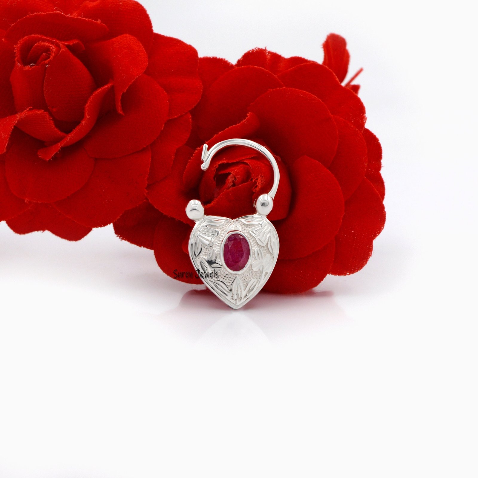 925 Silver Heart Padlock Pendant: Turquoise, Lapis & Gemstone Connector - View 4 - Suren Jewels | SKU: SJP92-SLYGTQ-N47-18I 925 Silver Heart Padlock Pendant: Turquoise, Lapis & Gemstone Connector - View 4 - Suren Jewels | SKU: SJP92-SLYGTQ-N47-18I