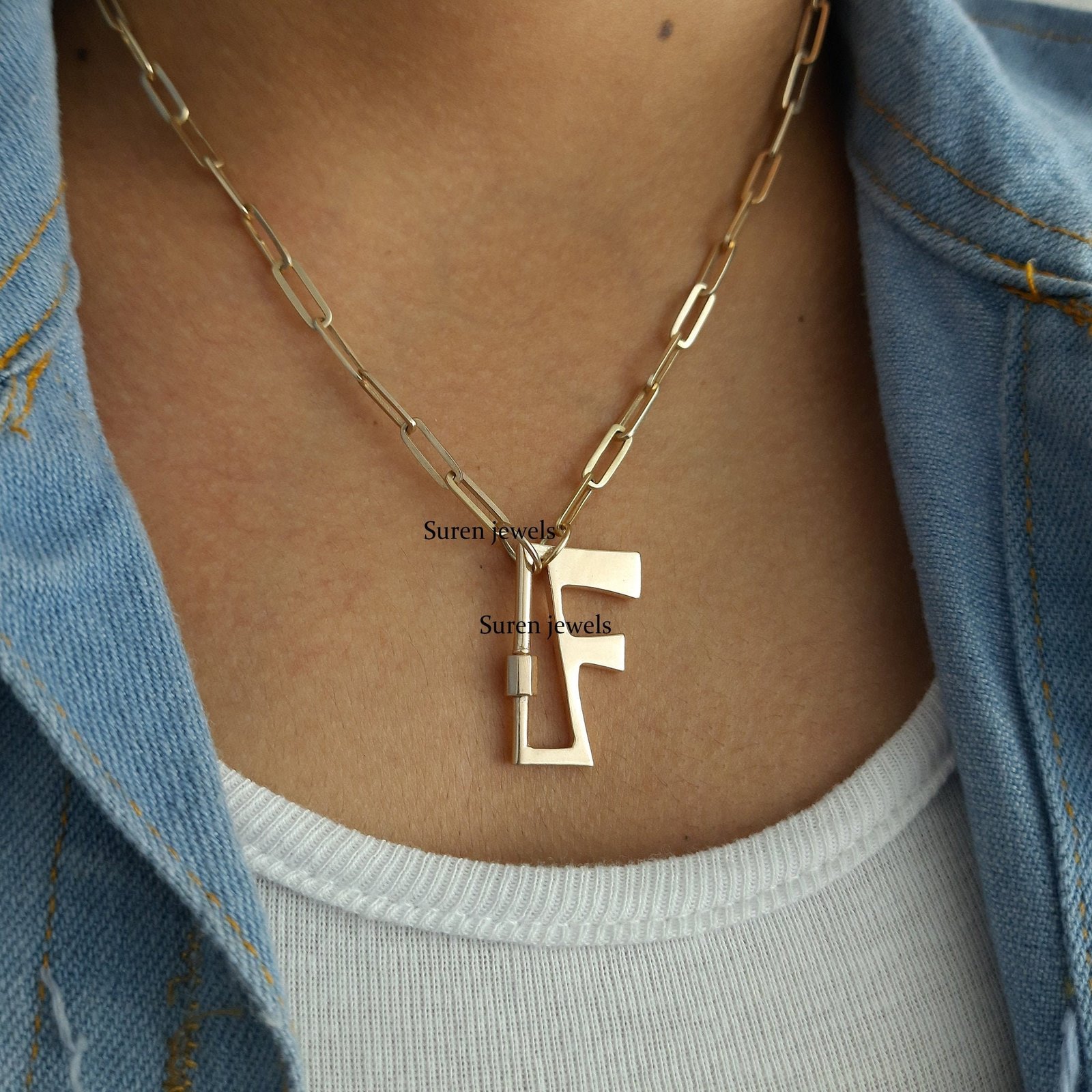 925 Silver Initial Lock Necklace: Personalized Letter Carabiner - View 7 - Suren Jewels | SKU: SJC88-SLYG-F-N47-18I-925 925 Silver Initial Lock Necklace: Personalized Letter Carabiner - View 7 - Suren Jewels | SKU: SJC88-SLYG-F-N47-18I-925