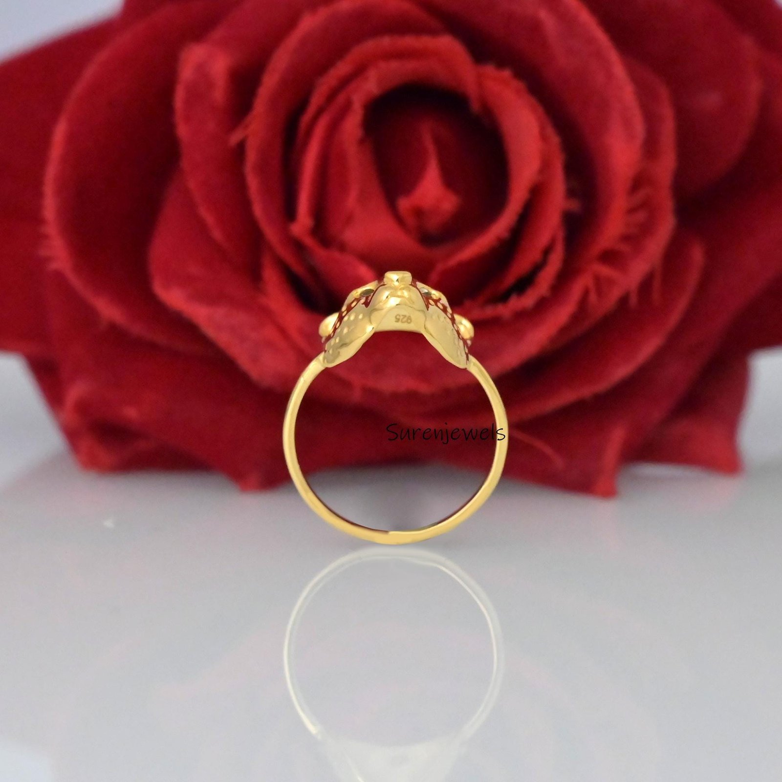 925 Silver Panther Head Ring Jewelry - View 4 - Suren Jewels | SKU: SJR2962-SLYGBKCZ-US-7 925 Silver Panther Head Ring Jewelry - View 4 - Suren Jewels | SKU: SJR2962-SLYGBKCZ-US-7