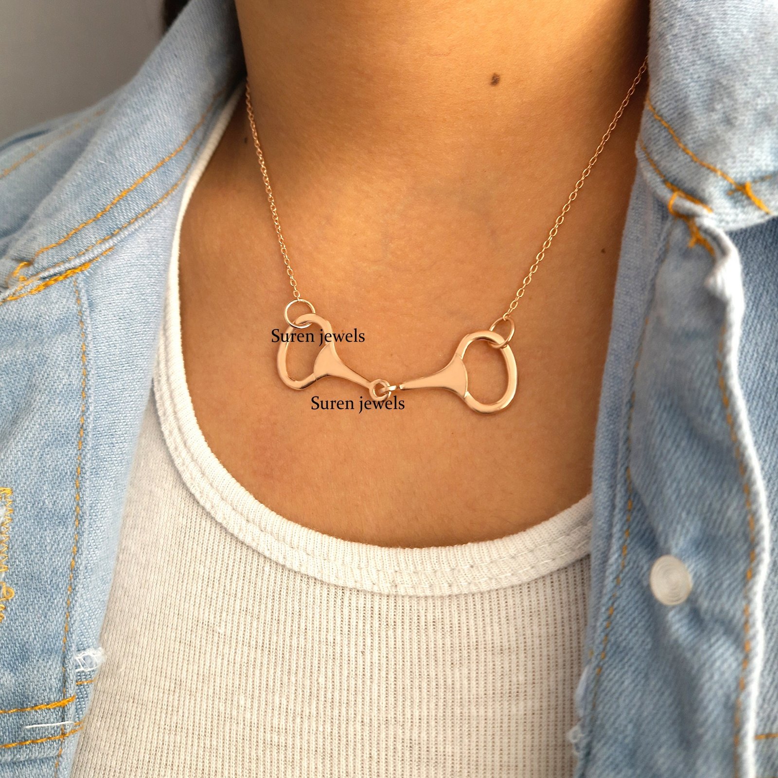 925 Silver Snaffle Bit Necklace: Equestrian Charm - View 2 - Suren Jewels | SKU: SJN28-SLRG-18I-925 925 Silver Snaffle Bit Necklace: Equestrian Charm - View 2 - Suren Jewels | SKU: SJN28-SLRG-18I-925
