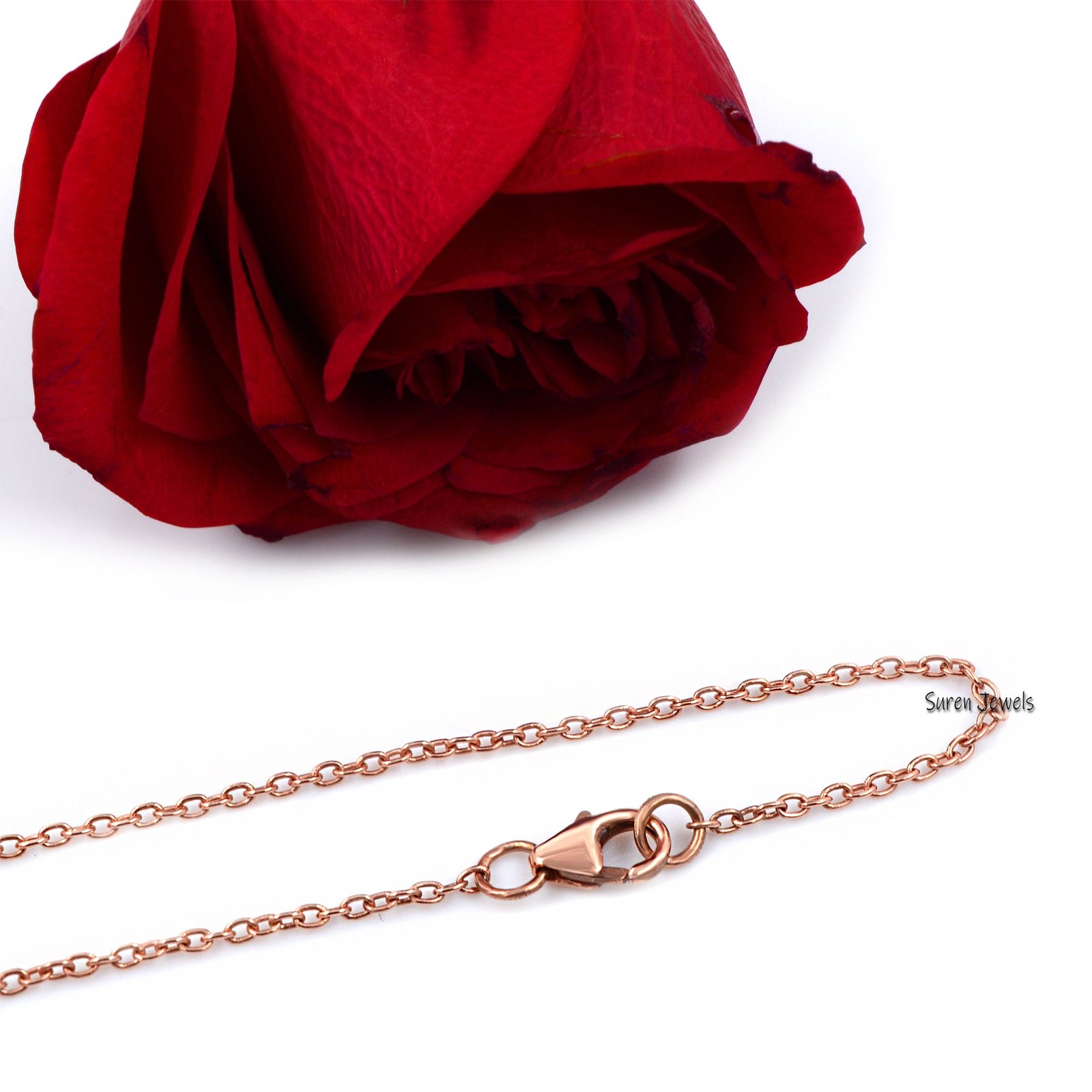925 Sterling Silver Rolo Link Chain Necklace with Lobster Clasp - View 4 - Suren Jewels | SKU: SJN41/ G19-SLYG 925 Sterling Silver Rolo Link Chain Necklace with Lobster Clasp - View 4 - Suren Jewels | SKU: SJN41/ G19-SLYG