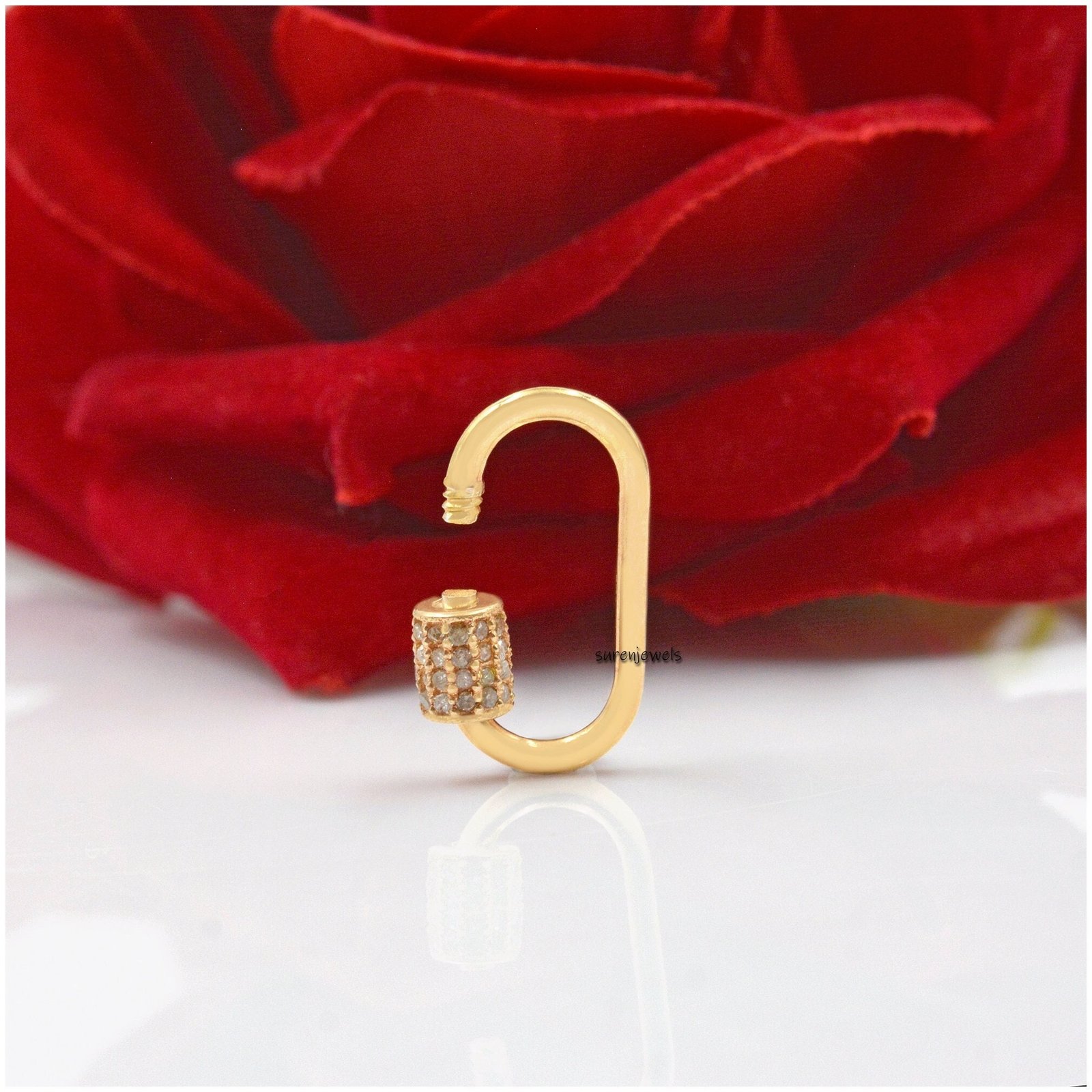 9K Gold Emerald Carabiner Lock - View 2 - Suren Jewels | SKU: SJC131-9KYG 9K Gold Emerald Carabiner Lock - View 2 - Suren Jewels | SKU: SJC131-9KYG