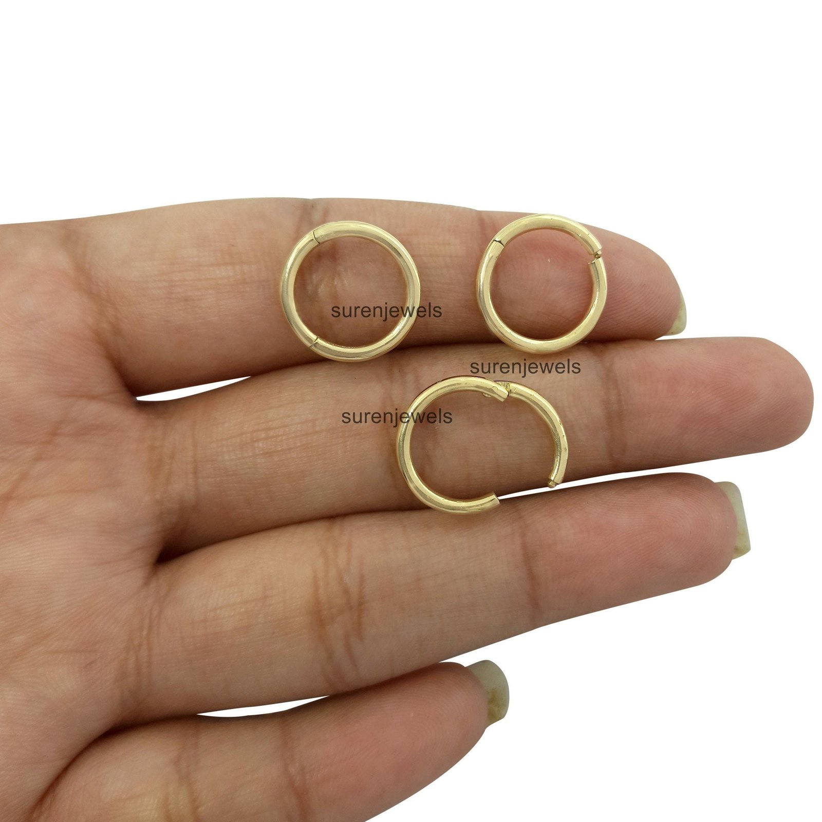 9k Gold Hinged Clicker Ring: Thin Charm Enhancer (15MM) - View 4 - Suren Jewels | SKU: SJP681-9KYG-15M 9k Gold Hinged Clicker Ring: Thin Charm Enhancer (15MM) - View 4 - Suren Jewels | SKU: SJP681-9KYG-15M