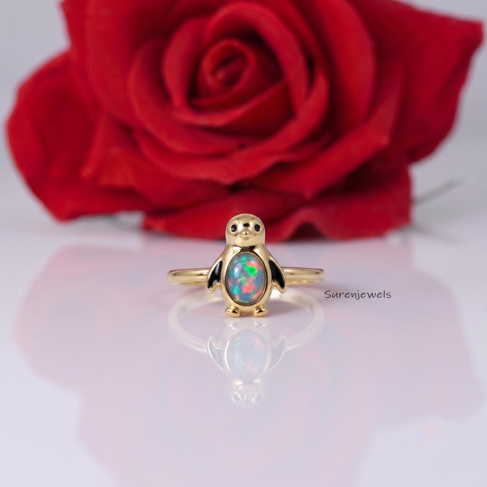 Gemstone Penguin Ring, Gold Penguin Jewelry, Dainty Animal Ring, Cute Penguin Statement Ring Minimalist Penguin Lover Gift - Gemstone Penguin Ring, Gold Penguin Jewelry, Dainty Animal Ring, Cute Penguin Statement Ring Minimalist Penguin Lover Gift -
