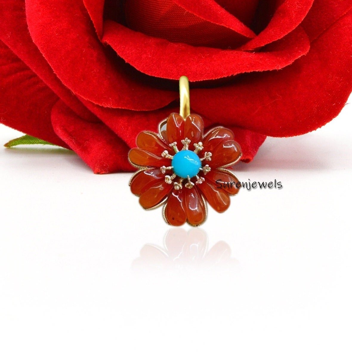 Hand Carved Gemstone Flower Pendant: 925 Silver - View 4 - Suren Jewels | SKU: SJP3519-SLYGOCNTQ-25M Hand Carved Gemstone Flower Pendant: 925 Silver - View 4 - Suren Jewels | SKU: SJP3519-SLYGOCNTQ-25M