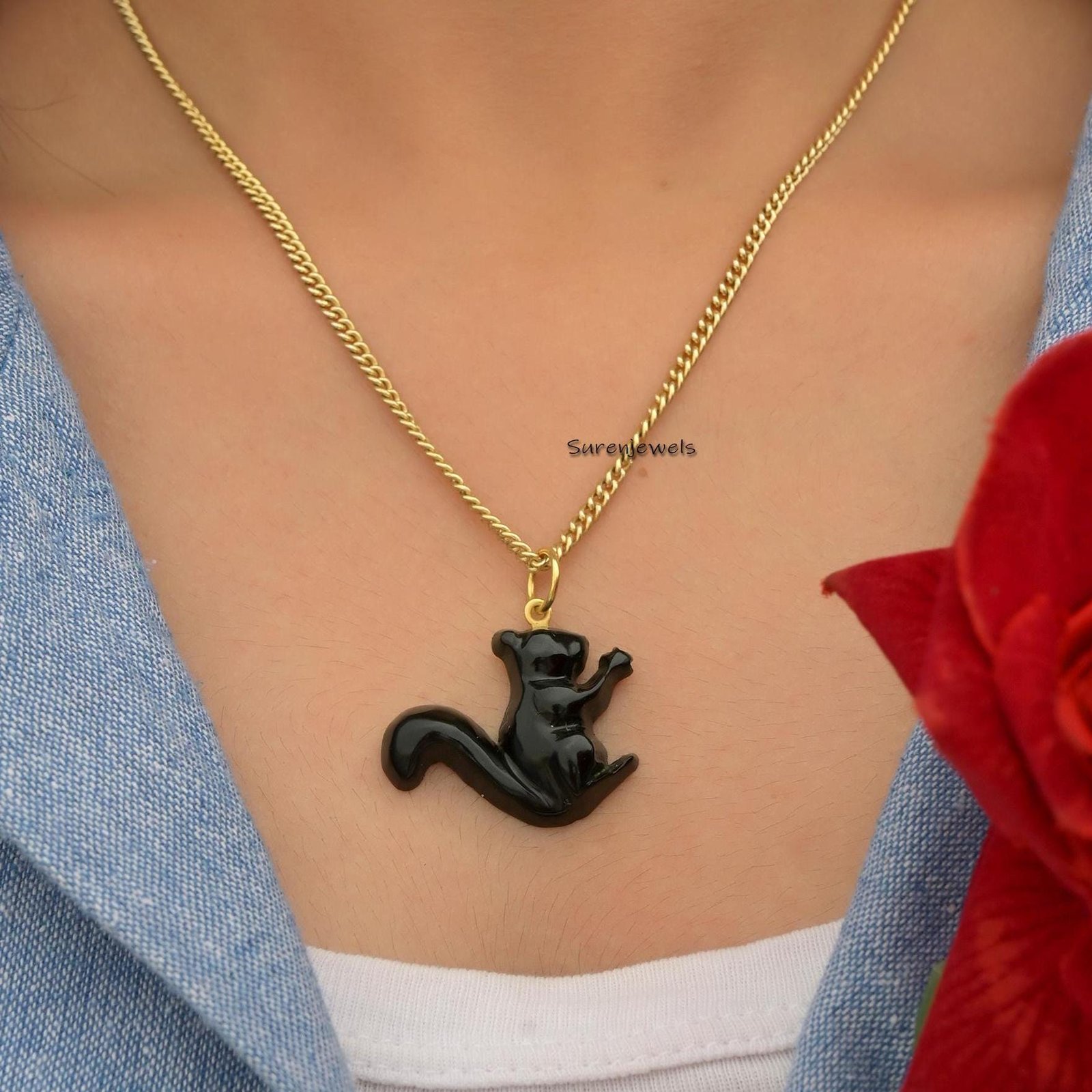Hand Carving 14k Gold Gemstone Squirrel Pendant, Gemstone Squirrel Pendant - View 3 - Suren Jewels | SKU: SJP Hand Carving 14k Gold Gemstone Squirrel Pendant, Gemstone Squirrel Pendant - View 3 - Suren Jewels | SKU: SJP