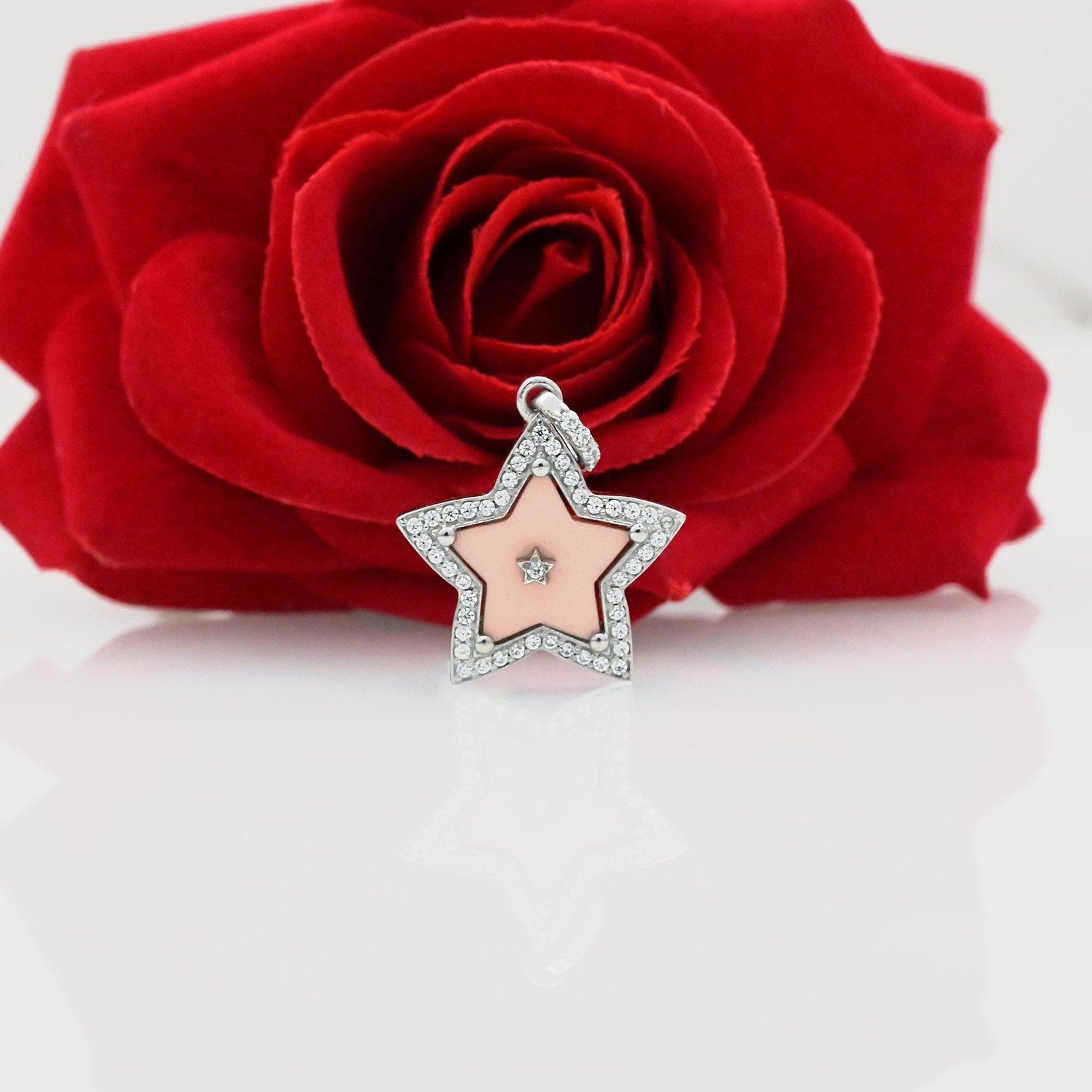 Handmade 14K Gold Gemstone Star Pendant: Pave Diamond Charm - View 3 - Suren Jewels | SKU: SJP3349-SLWGPOPCZ-30M Handmade 14K Gold Gemstone Star Pendant: Pave Diamond Charm - View 3 - Suren Jewels | SKU: SJP3349-SLWGPOPCZ-30M
