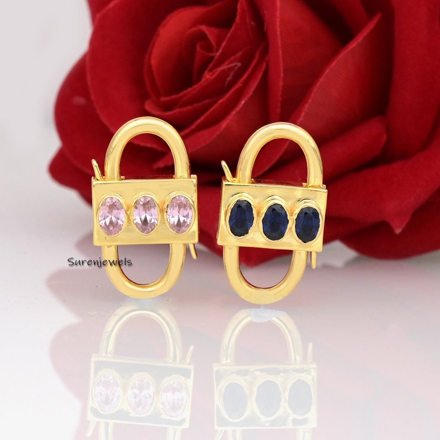Handmade Garnet Gemstone Padlock: 925 Silver Pendant - Suren Jewels | SKU: SJP31-SLYGGT Handmade Garnet Gemstone Padlock: 925 Silver Pendant - Suren Jewels | SKU: SJP31-SLYGGT