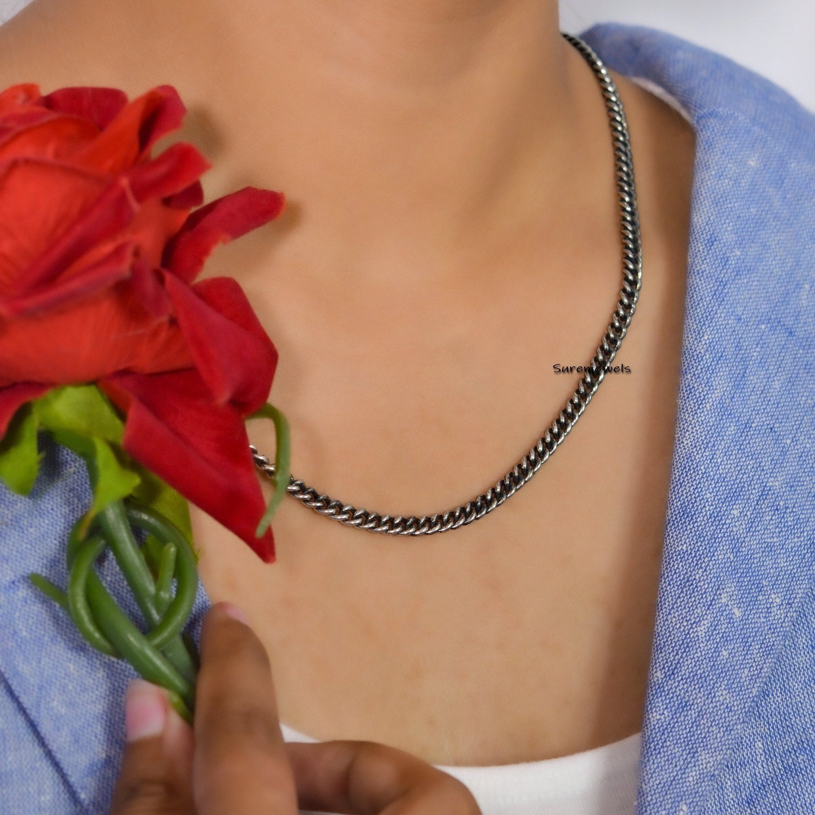 Oxidized 925 Sterling Silver Curb Chain Necklace - 18 Inch - View 4 - Suren Jewels | SKU: G17-SLOXYG-26I Oxidized 925 Sterling Silver Curb Chain Necklace - 18 Inch - View 4 - Suren Jewels | SKU: G17-SLOXYG-26I