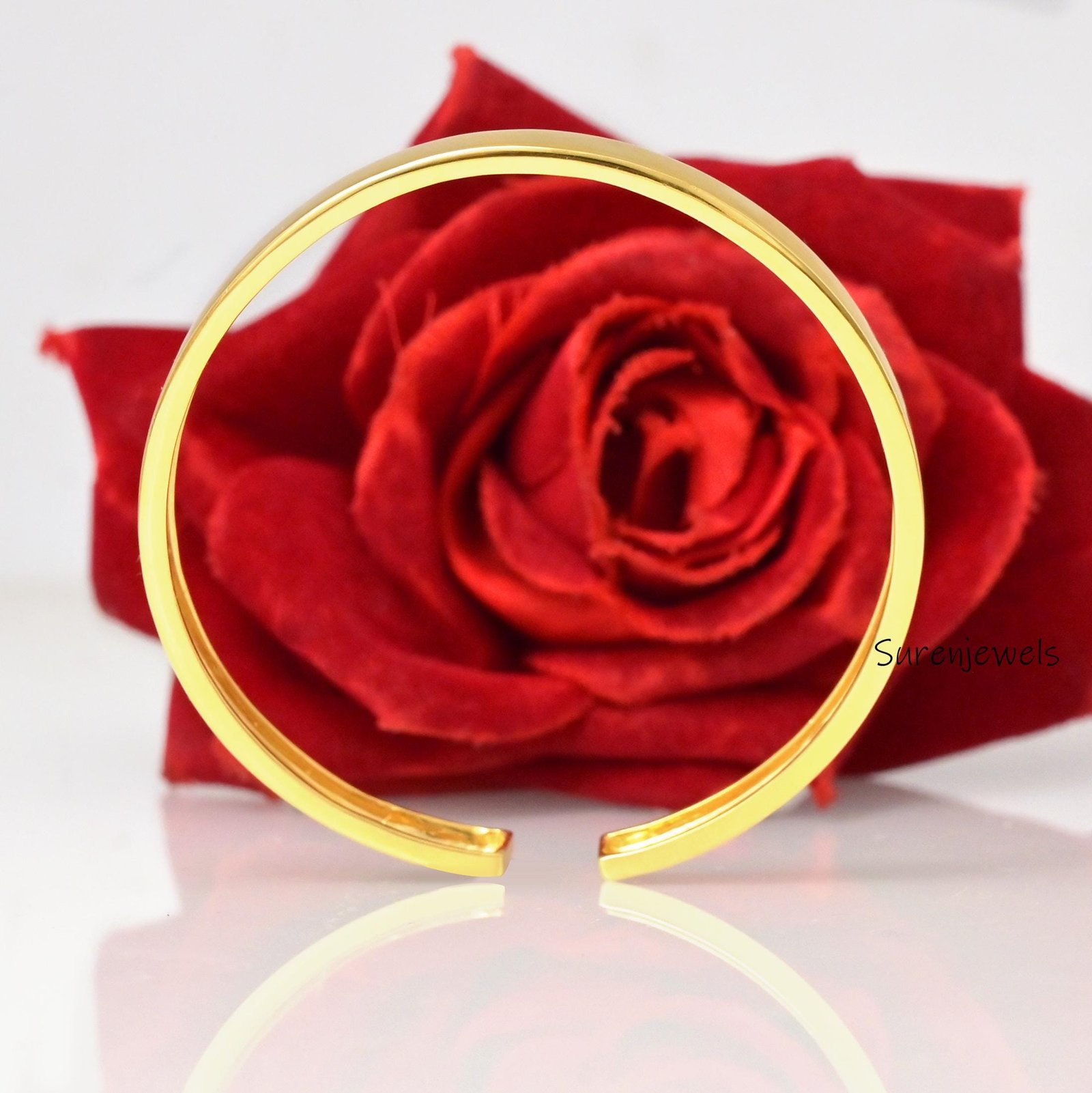 Solid 14k Gold Hinged Bangle Bracelet, Handmade - View 3 - Suren Jewels | SKU: SJB350-SLYG-7I Solid 14k Gold Hinged Bangle Bracelet, Handmade - View 3 - Suren Jewels | SKU: SJB350-SLYG-7I