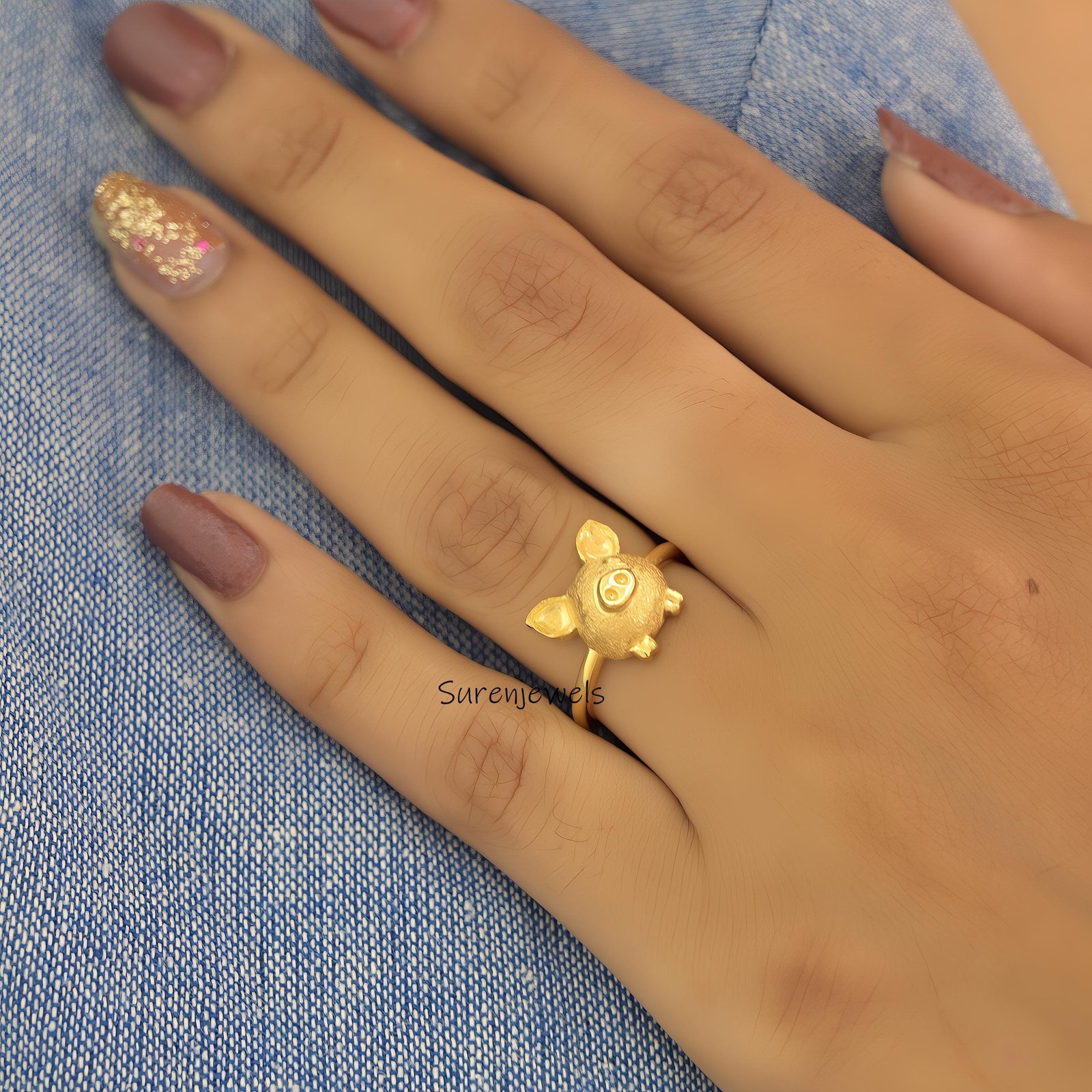 Solid 14k Gold Pig Face Ring - Handmade Animal Jewelry - View 3 - Suren Jewels | SKU: SJR2896-SLWG-US-7,SJR2924-SLNS-US-6 Solid 14k Gold Pig Face Ring - Handmade Animal Jewelry - View 3 - Suren Jewels | SKU: SJR2896-SLWG-US-7,SJR2924-SLNS-US-6