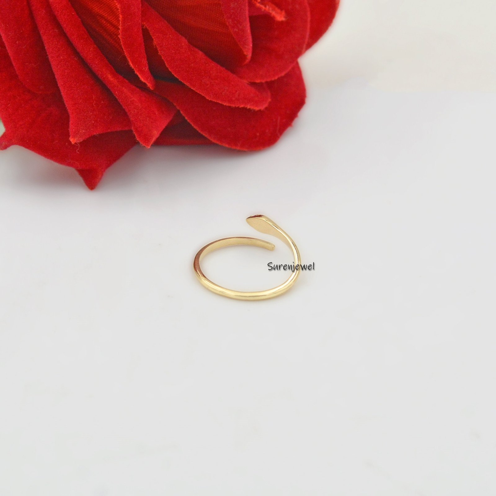 Sterling Silver Diamond Snake Ring - Adjustable Jewelry - View 4 - Suren Jewels | SKU: SJR03-SLYGDI Sterling Silver Diamond Snake Ring - Adjustable Jewelry - View 4 - Suren Jewels | SKU: SJR03-SLYGDI