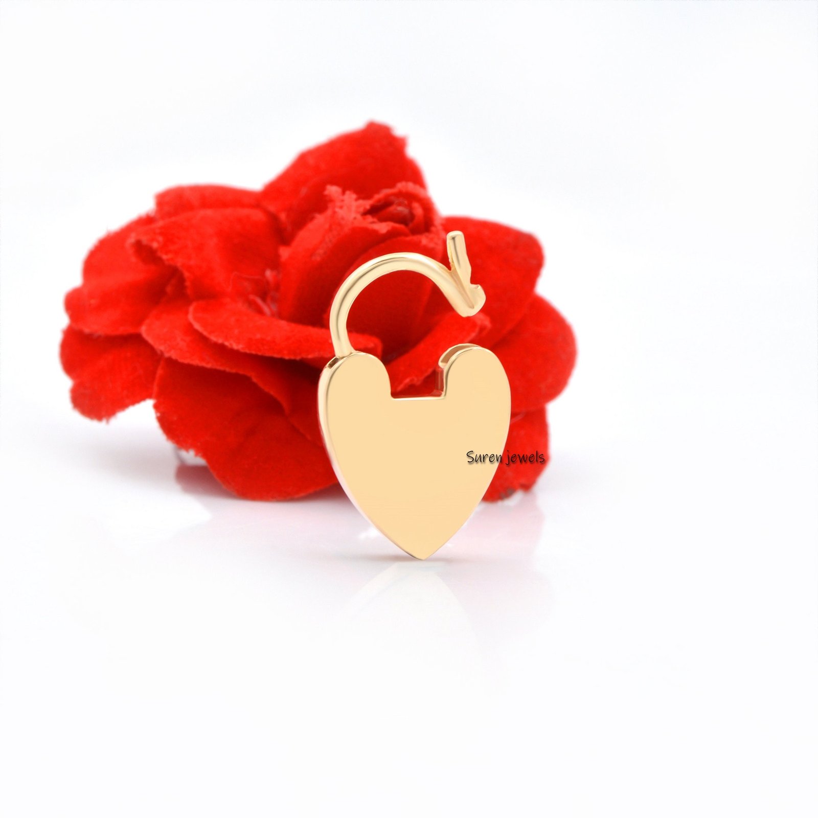 Sterling Silver Heart Padlock Pendant: Vintage Dainty Jewelry - View 5 - Suren Jewels | SKU: SJP48-SLNS-N47-18I Sterling Silver Heart Padlock Pendant: Vintage Dainty Jewelry - View 5 - Suren Jewels | SKU: SJP48-SLNS-N47-18I
